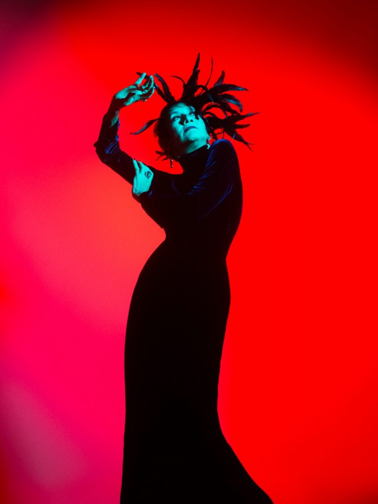 Caroline Loeb portrait POP Lumières © Théo Martin